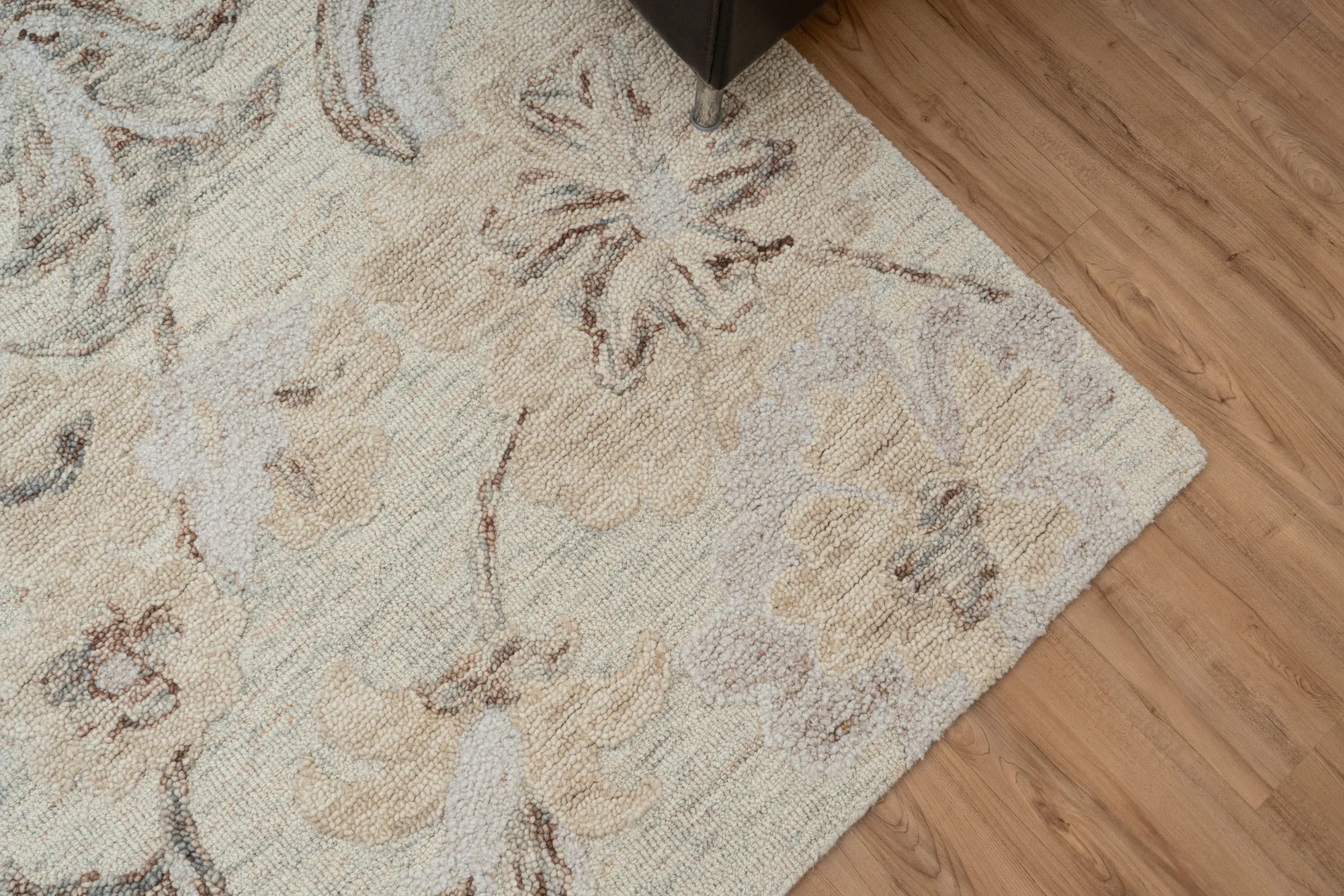 Linen Blossom view 4
